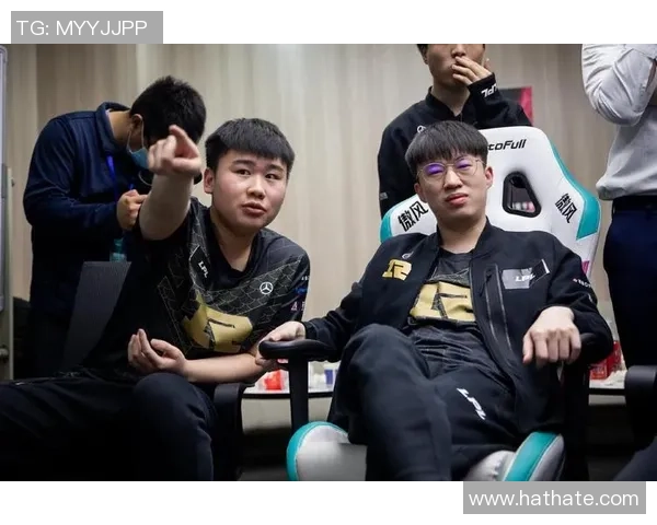 FPX逆袭之路:DOTA2赛场上的奋斗与荣耀全记录